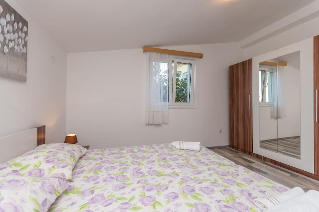 Agape Apartments Биоград-на-Мору Экстерьер фото