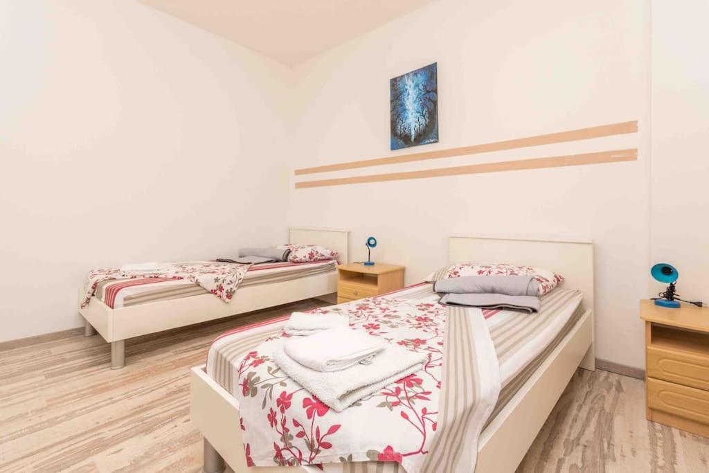 Agape Apartments Биоград-на-Мору Экстерьер фото