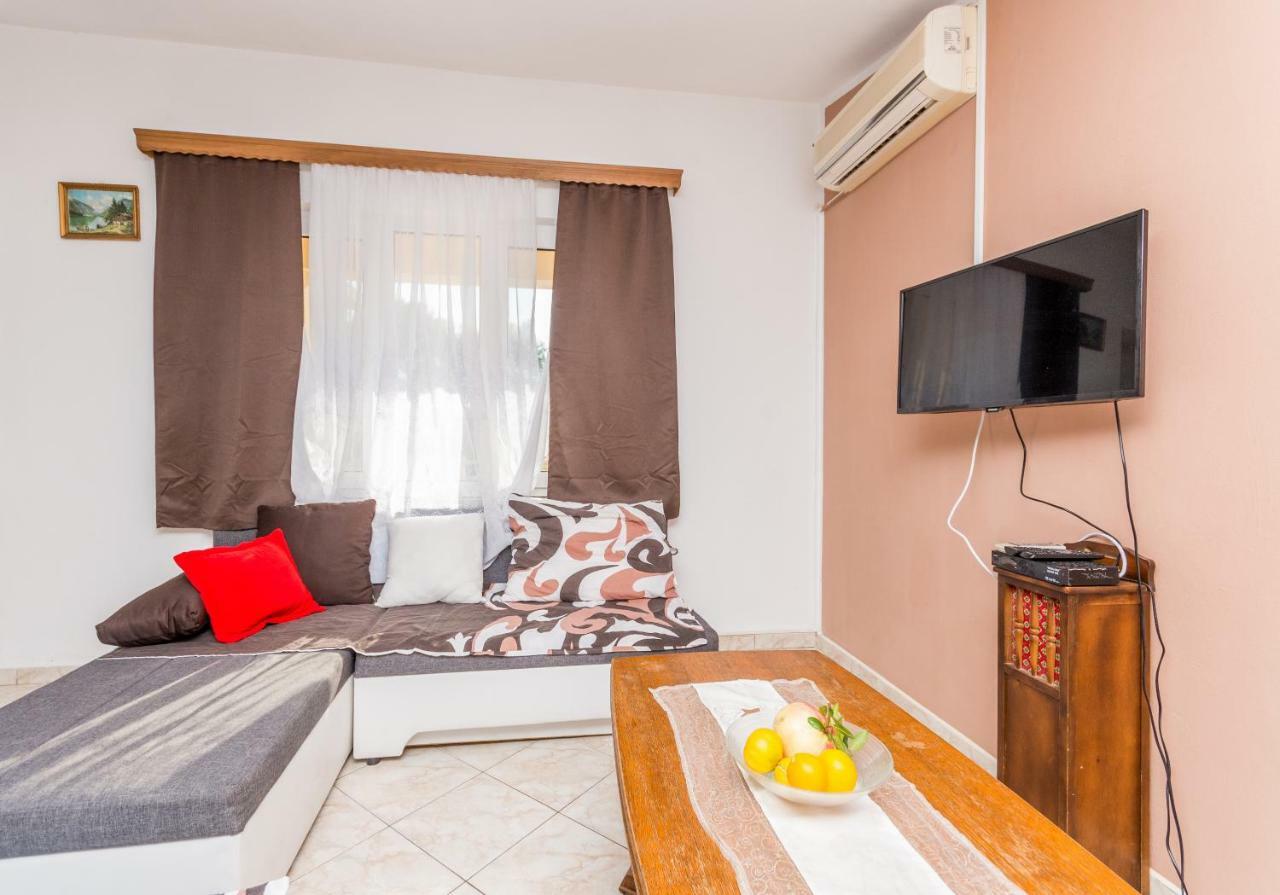 Agape Apartments Биоград-на-Мору Экстерьер фото